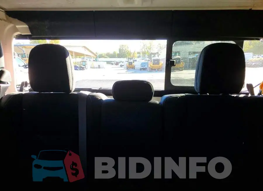 1C6JJTBG0NL101923 Photo# 10