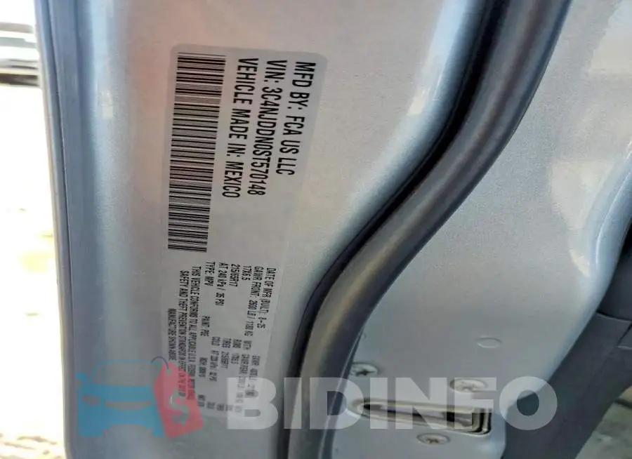 3C4NJDDN0ST570148 Photo# 13