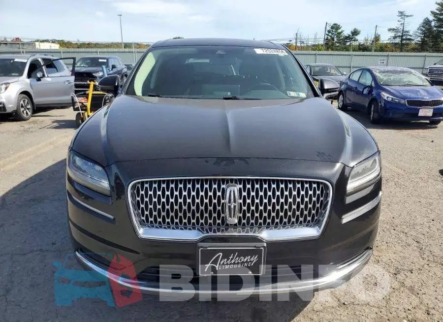 2LMPJ8J93NBL13556 Photo# 5