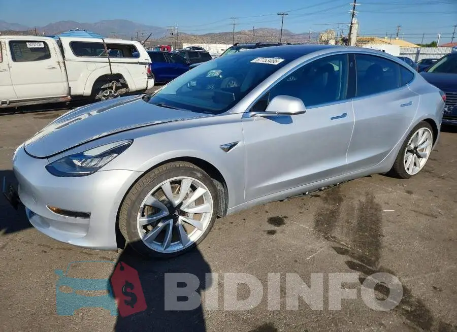 5YJ3E1EB7JF069172 Photo# 1