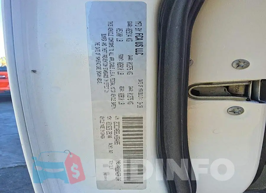 2C3CCABG6JH264085 Photo# 12