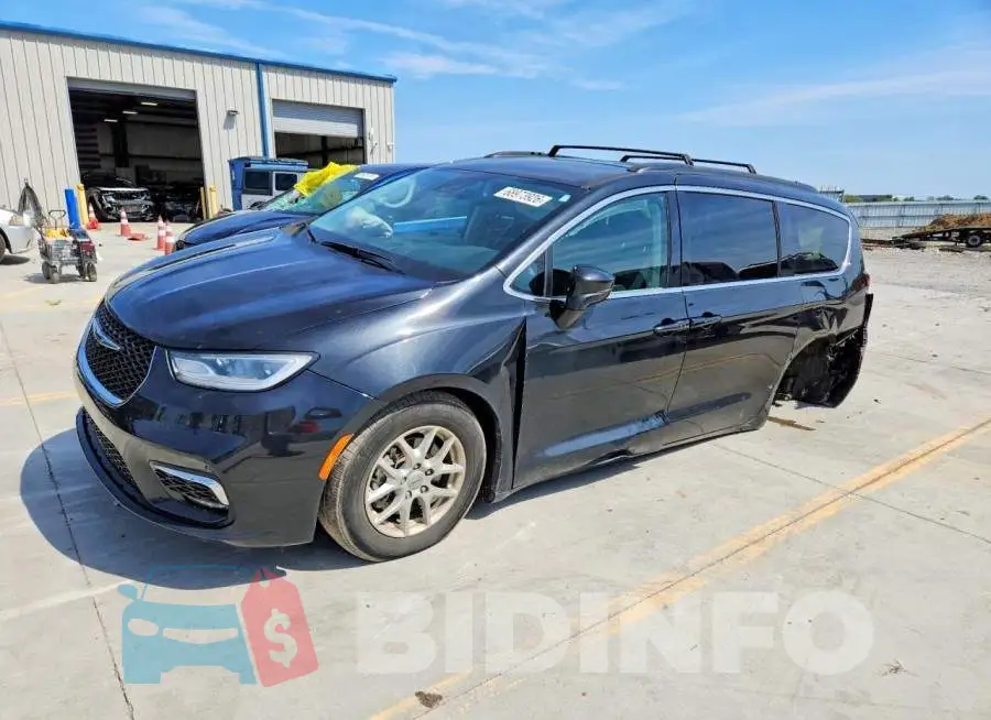 2C4RC1BG1NR178317 Photo# 1