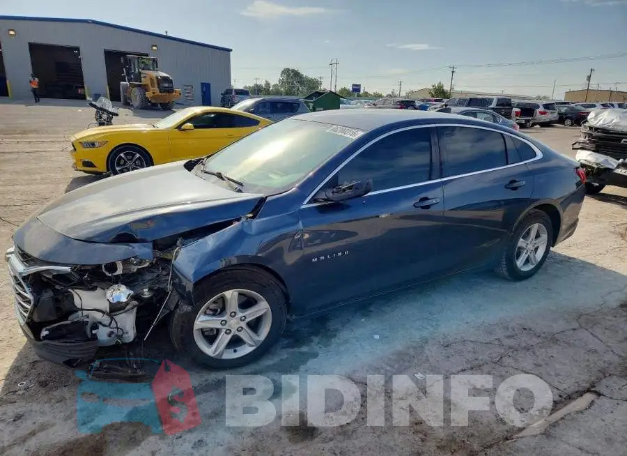 1G1ZC5ST8KF138784 Photo# 1