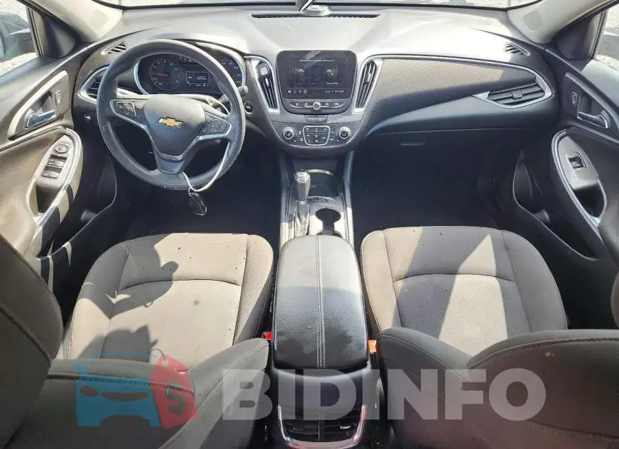 1G1ZD5ST6LF067972 Photo# 8