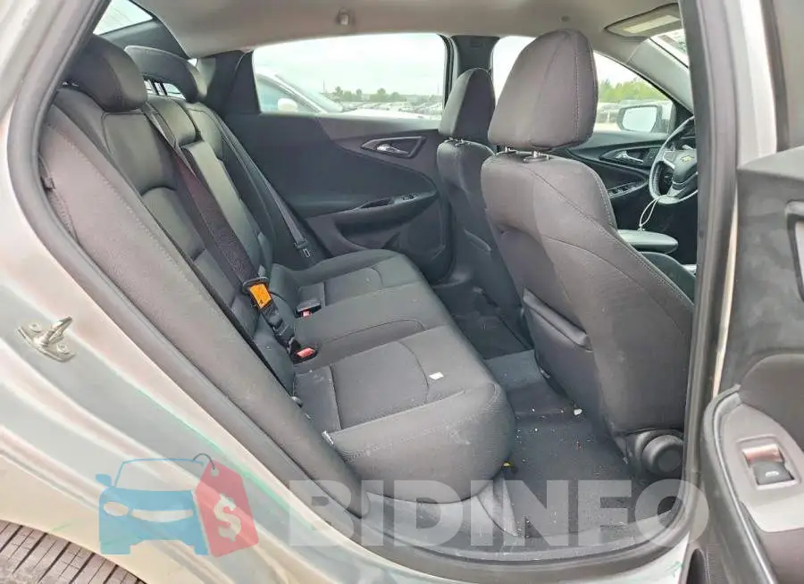1G1ZD5ST7JF277087 Photo# 10