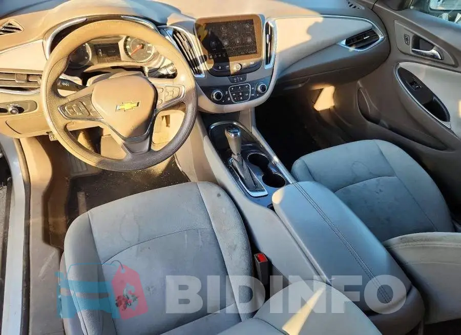 1G1ZD5STXLF069613 Photo# 8