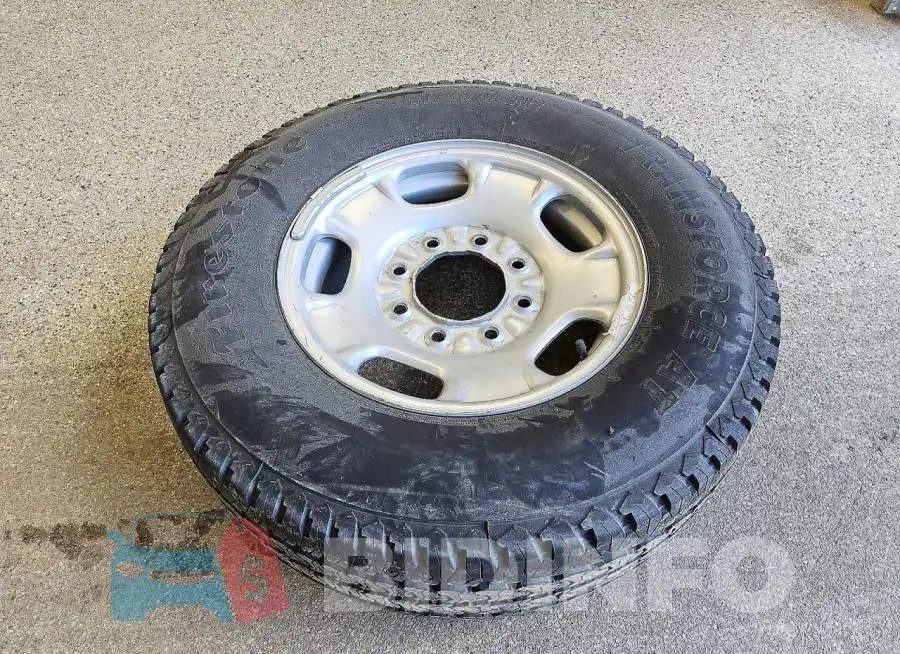 1GB2YLE74RF403647 Photo# 12