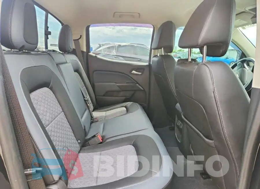1GCGSDEN4N1324624 Photo# 10