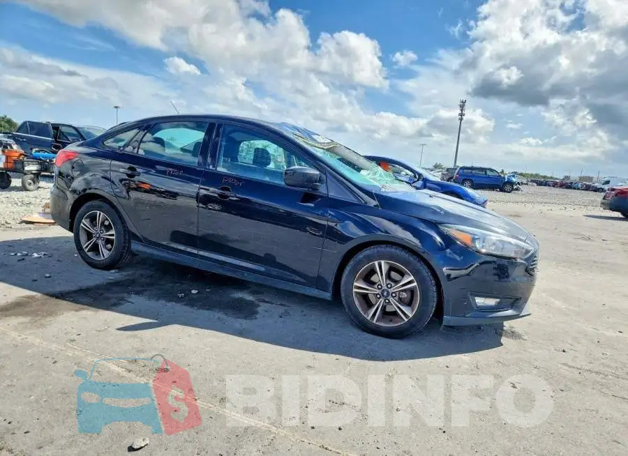1FADP3FE1JL309919 Photo# 4
