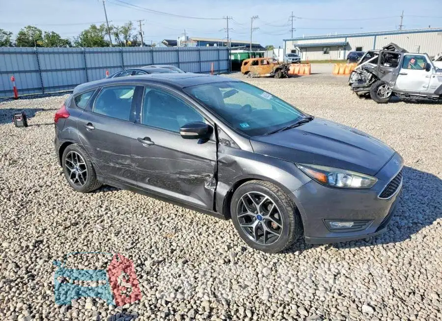1FADP3M20HL253684 Photo# 4