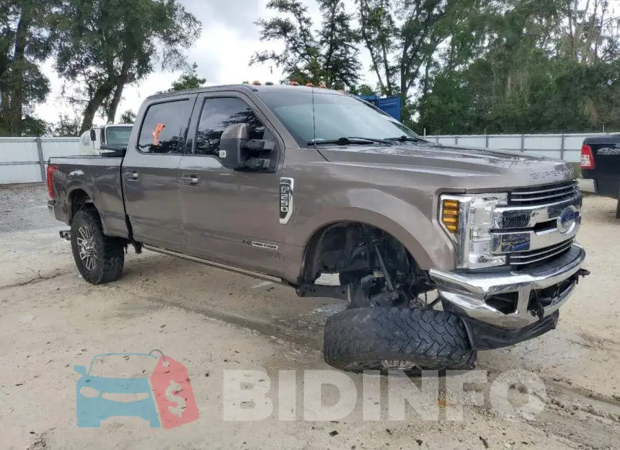 1FT7W2BT2JEB63477 Photo# 4
