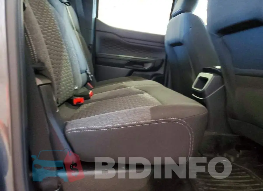 1FTER4PH9SLE14569 Photo# 10