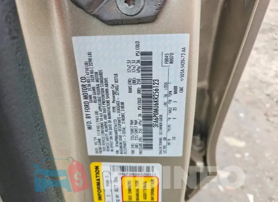 3FA6P0MU6KR256123 Photo# 12