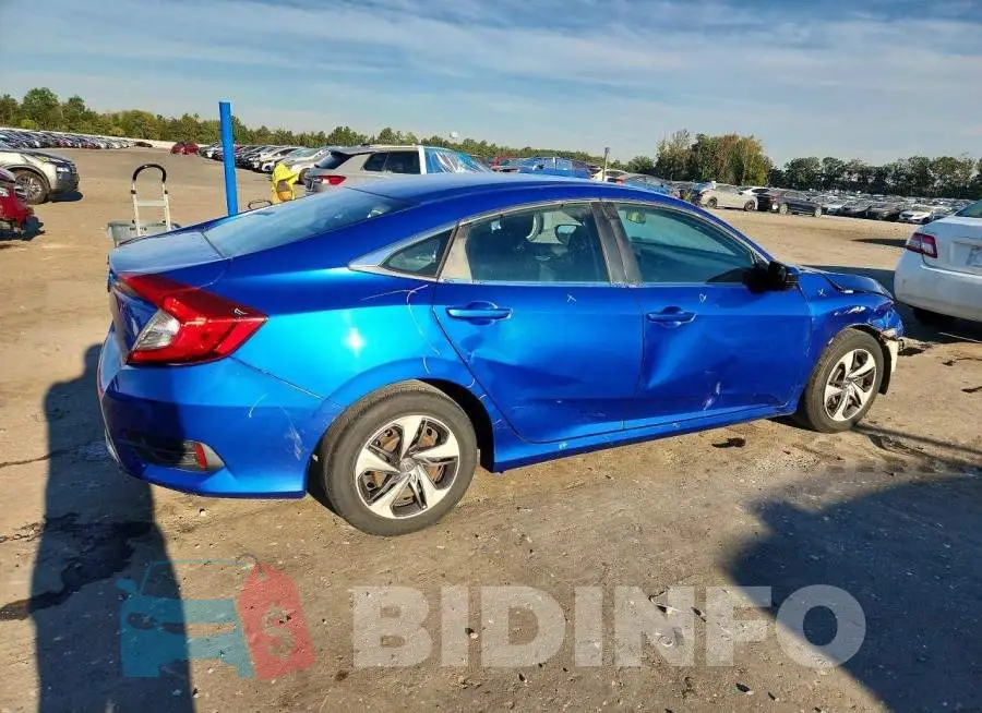 19XFC2F62KE040048 Photo# 3