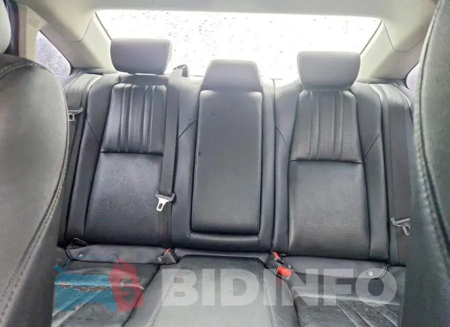1HGCV1F58KA171083 Photo# 10