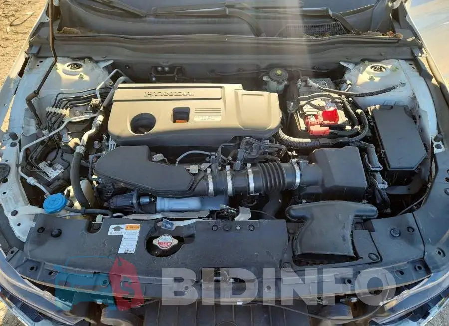1HGCV2F90KA014544 Photo# 11