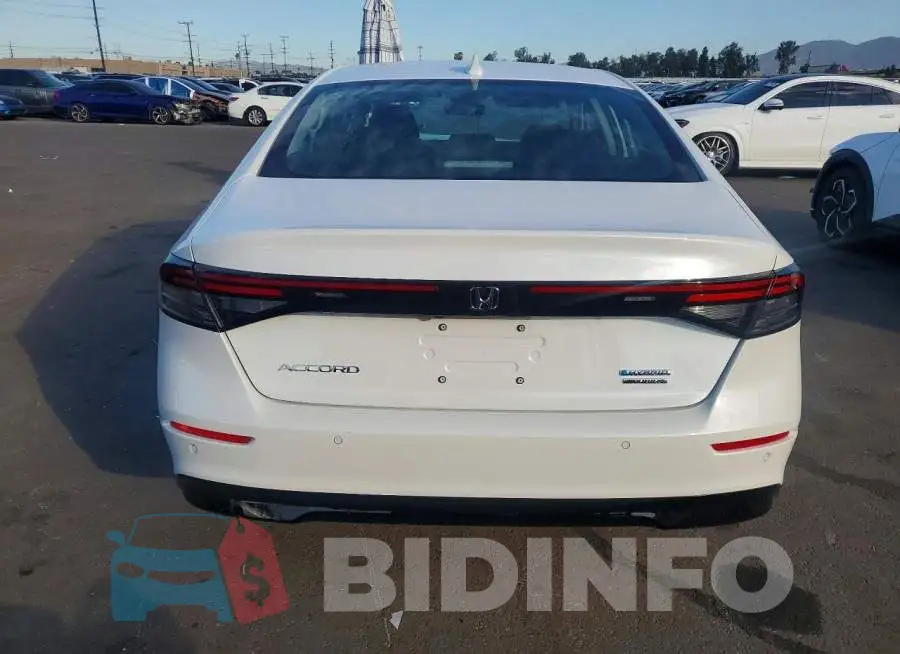 1HGCY2F87TA038761 Photo# 6