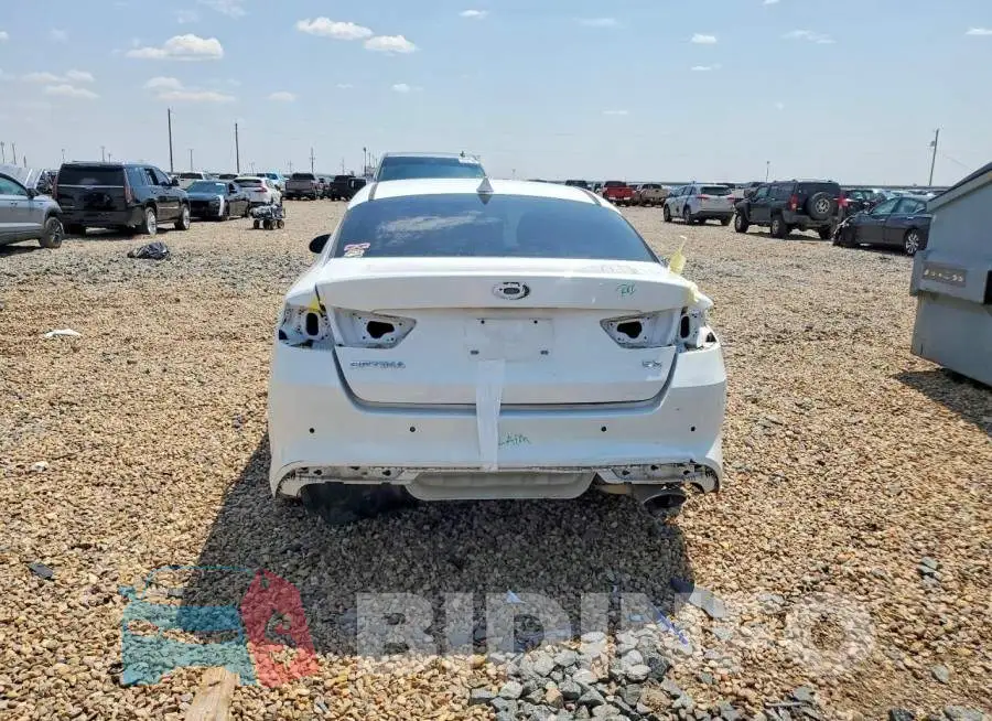 5XXGU4L34JG220905 Photo# 6