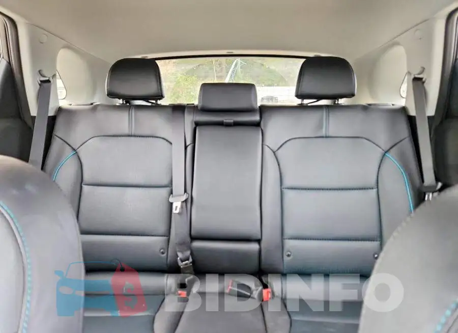 KNDCE3LG5N5118841 Photo# 10