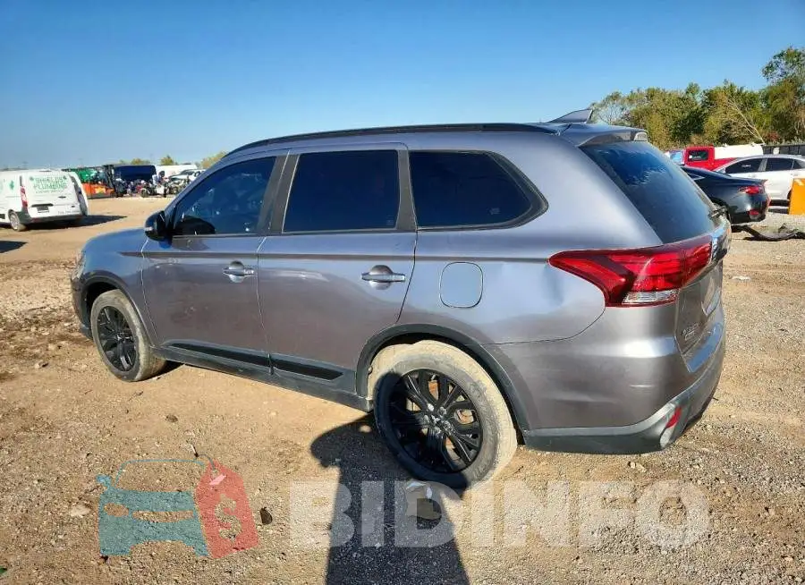 JA4AD3A32JZ018722 Photo# 2