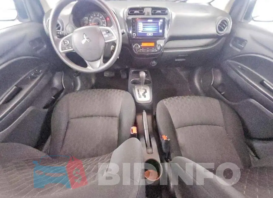 ML32AUHJ7MH003823 Photo# 8