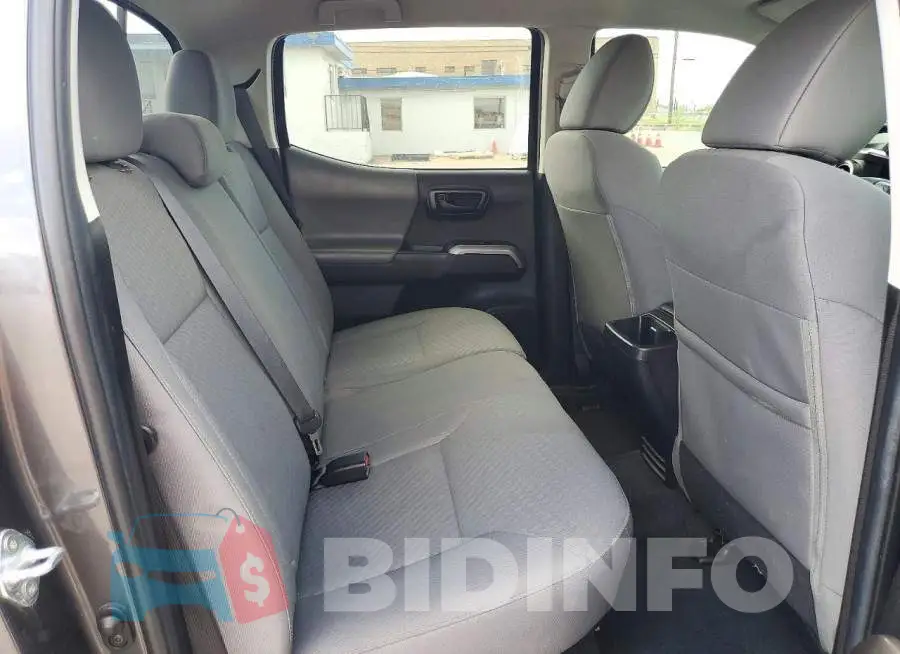 3TYAZ5CN2PT031843 Photo# 10