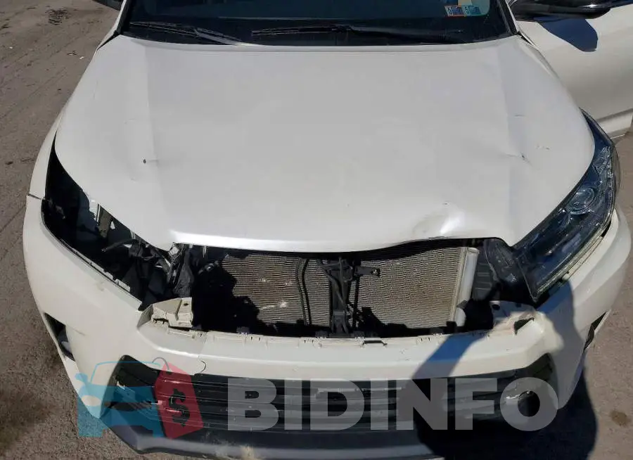 5TDJZRFH3JS817473 Photo# 12