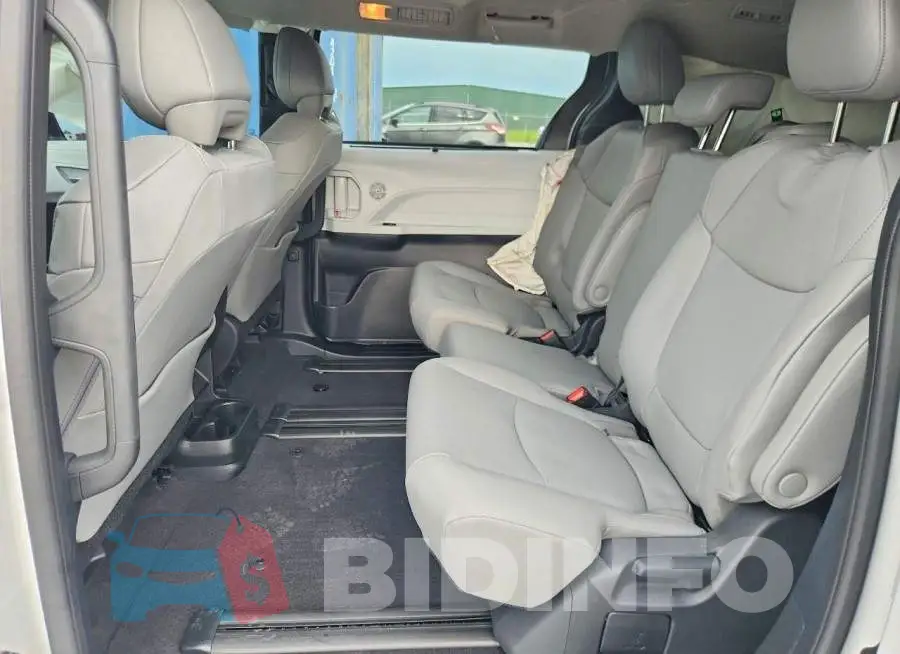 5TDYRKEC1TS325720 Photo# 11