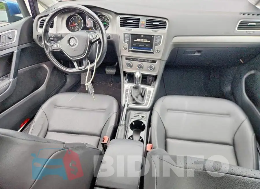 3VW217AU5HM012554 Photo# 8