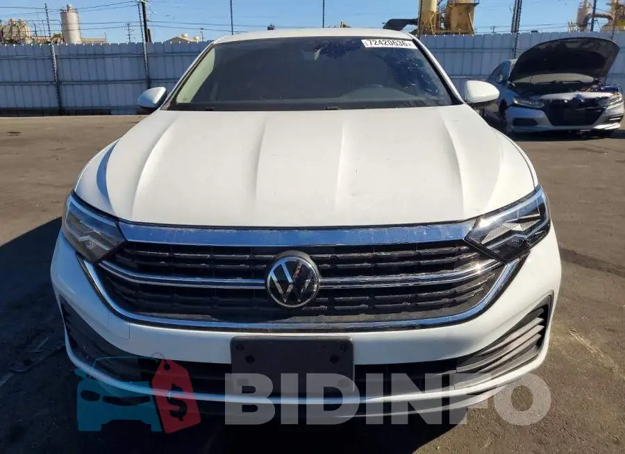 3VW5M7BU9RM100382 Photo# 5