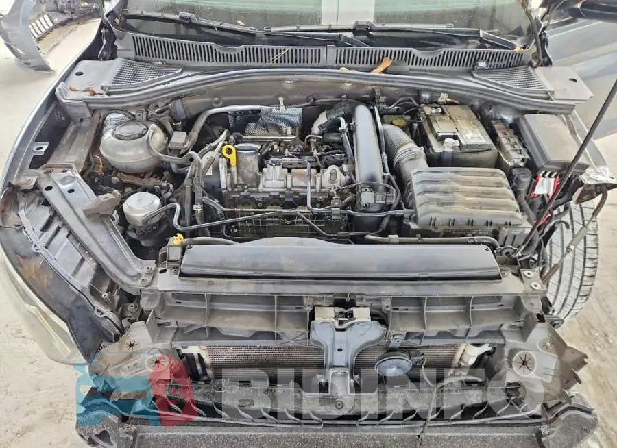 3VWCB7BU0KM124282 Photo# 11