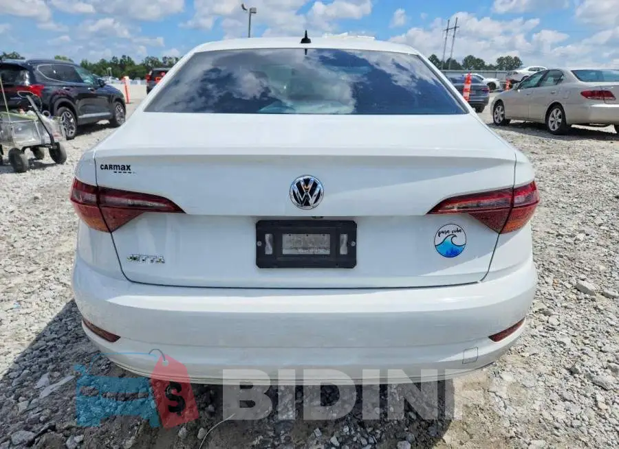 3VWCB7BU6KM238769 Photo# 6
