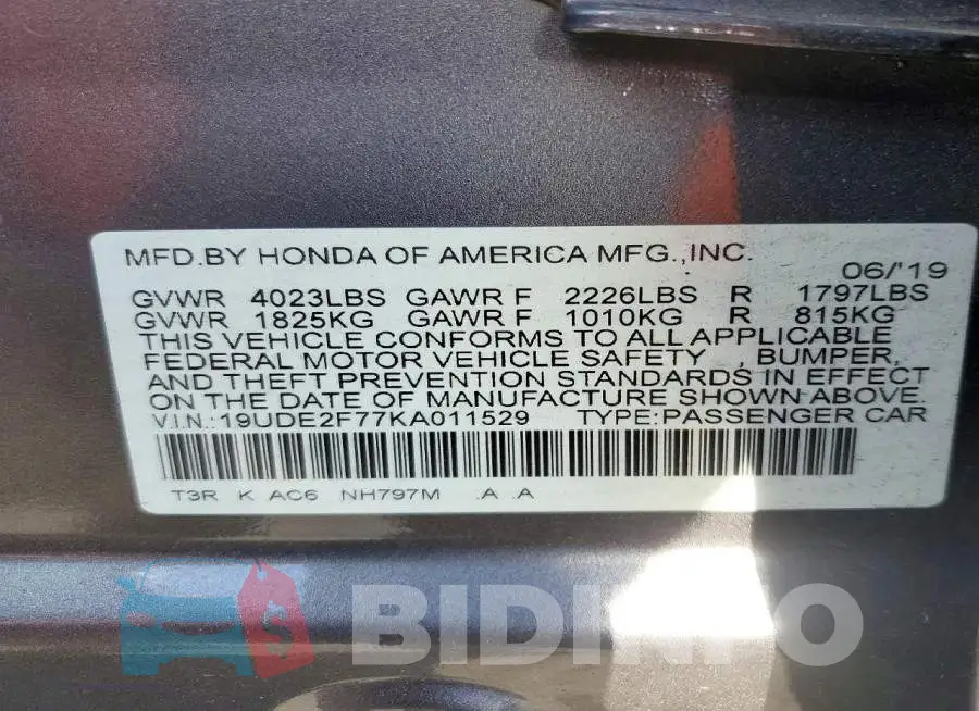 19UDE2F77KA011529 Photo# 12