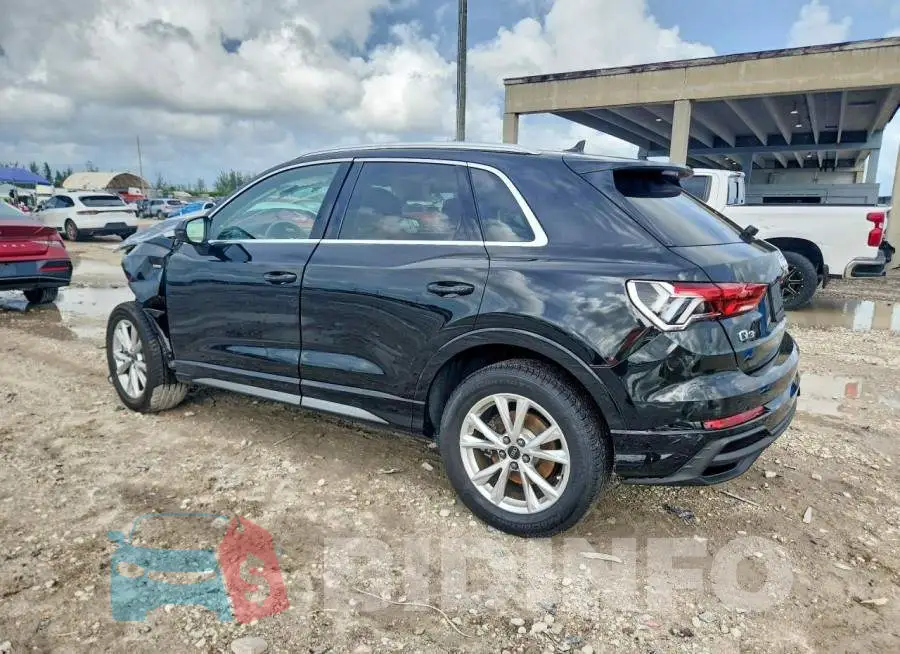 WA1DECF32S1053716 Photo# 2