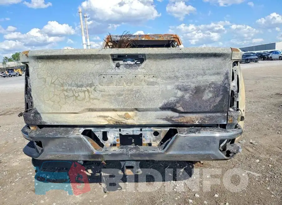 1GT4USEY5SF123194 Photo# 6