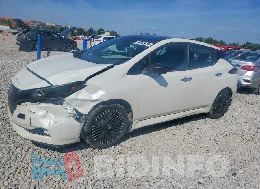 1N4CZ1CV7PC550715 Photo# 1