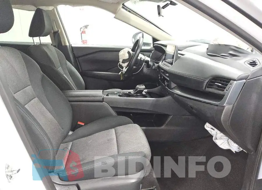 5N1BT3BA4RC694142 Photo# 15