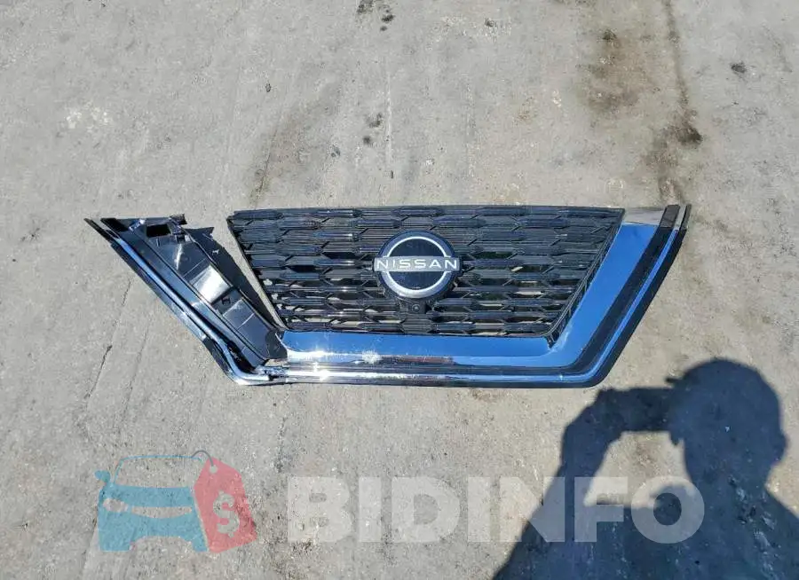 JN8BT3DCXPW104531 Photo# 13