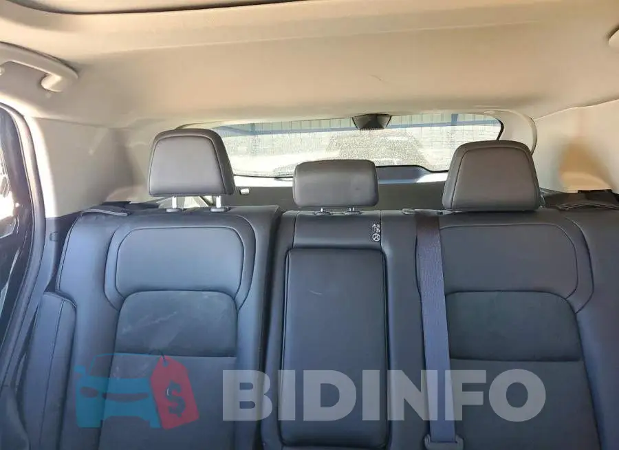 JN8DF0BF5SM790011 Photo# 10