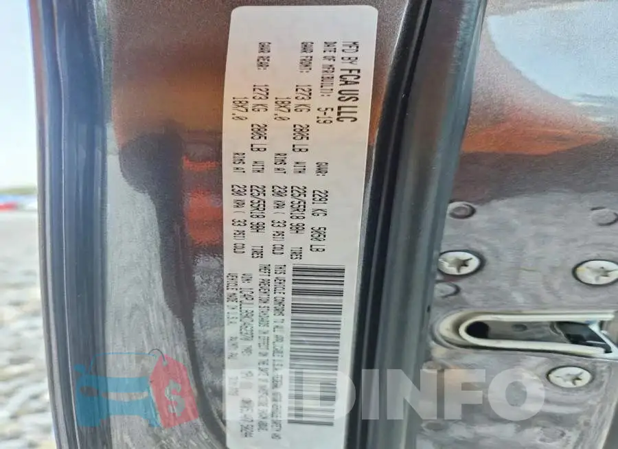 1C4PJLLB9KD462370 Photo# 13