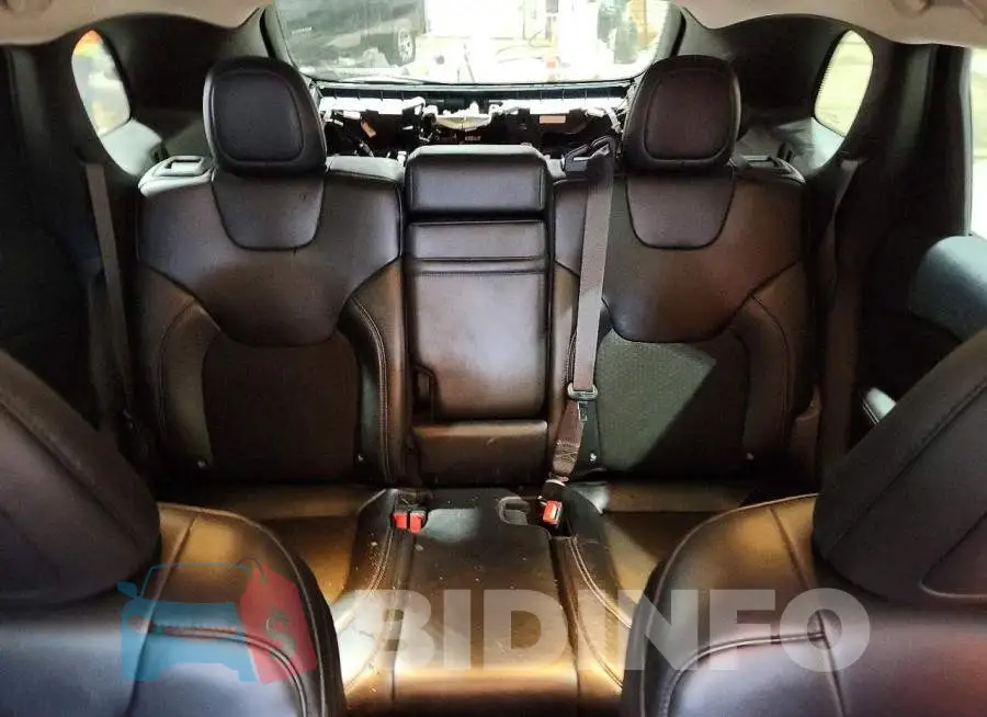 1C4PJMLX1KD120719 Photo# 10