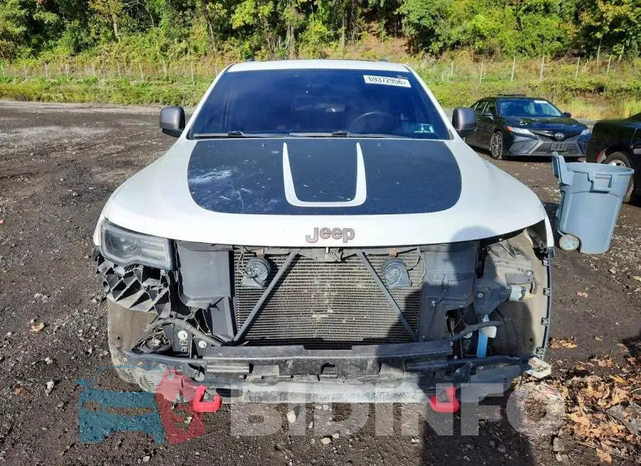 1C4RJFLG9HC663187 Photo# 5