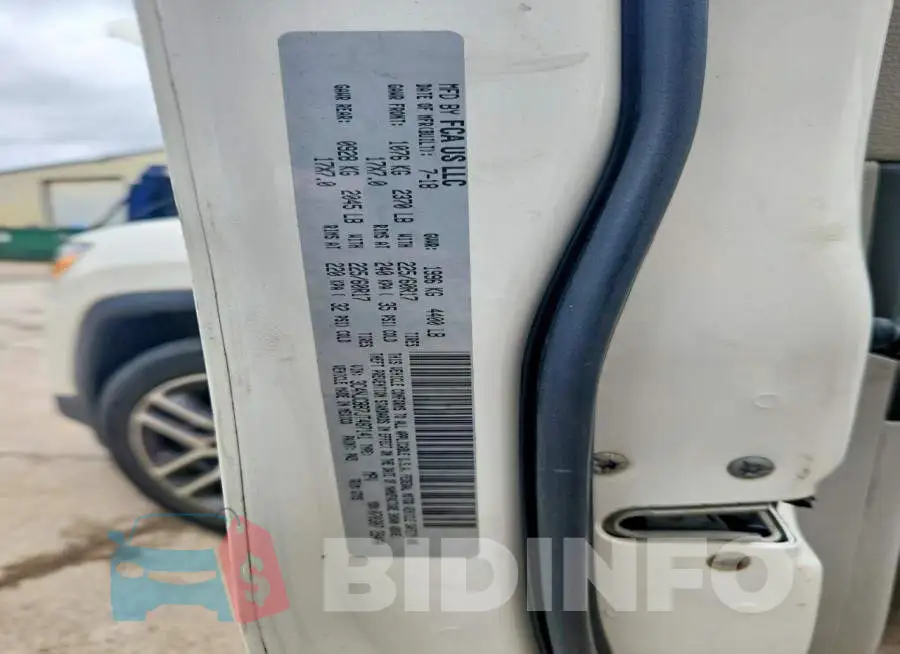3C4NJCBB7JT487141 Photo# 13