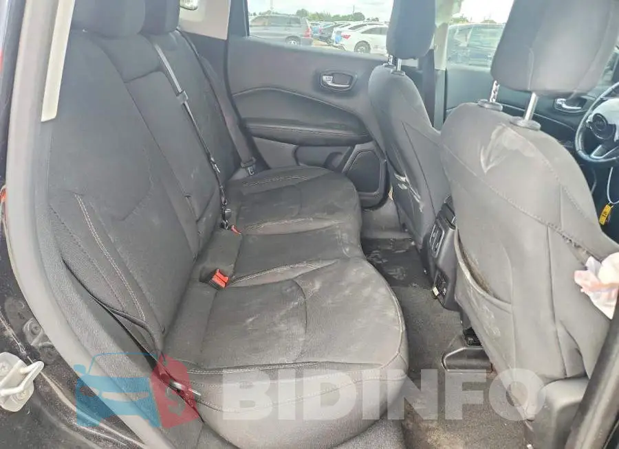 3C4NJDAB0LT174569 Photo# 11