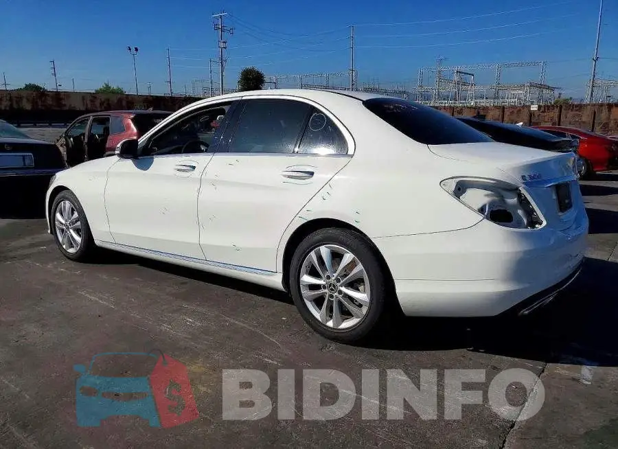 WDDWF8DB4LR525975 Photo# 2