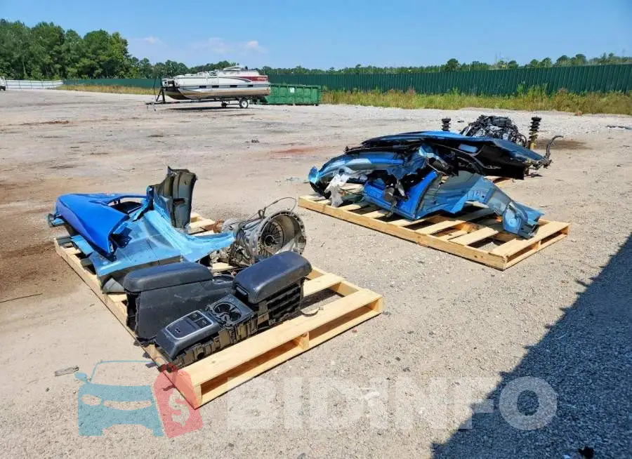 2C3CDXGJ7PH568491 Photo# 3