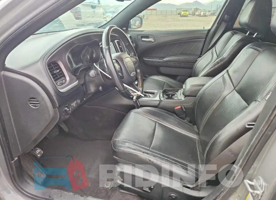 2C3CDXJG4KH520579 Photo# 7