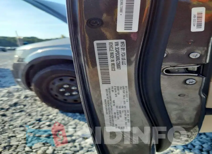 3C4PDCAB9LT268007 Photo# 13
