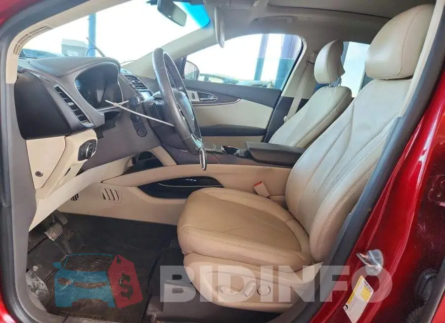 2LMPJ8LP5KBL35873 Photo# 7