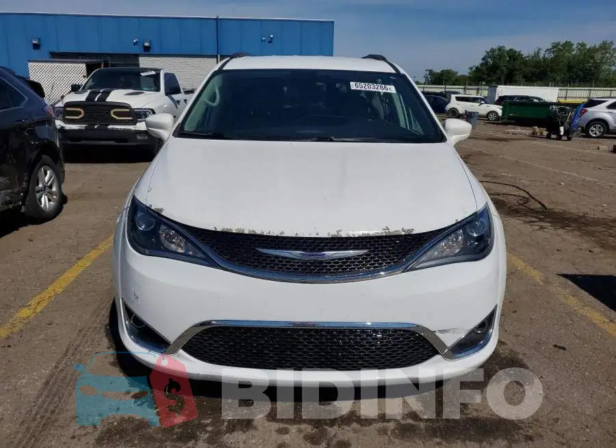 2C4RC1BG7HR587734 Photo# 5